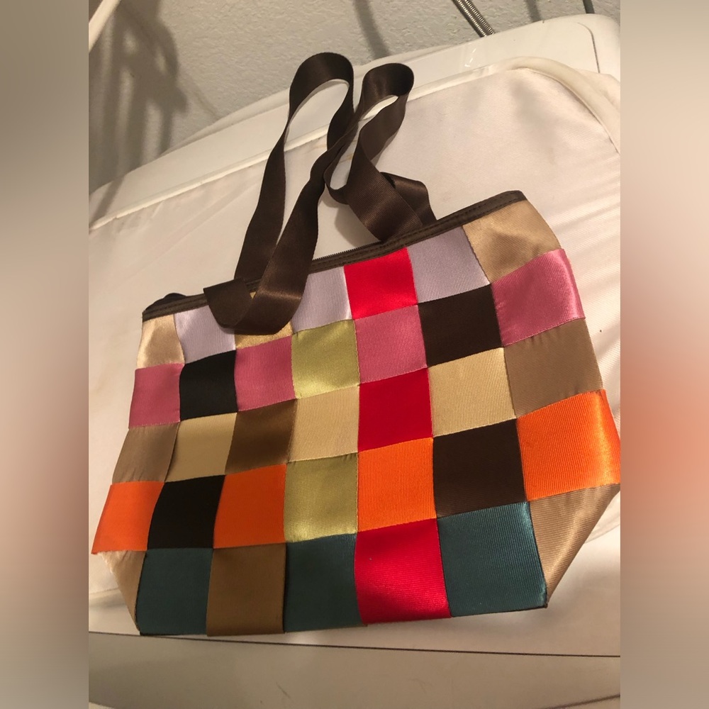Misplaced 
Seatbelt Purse - 934 $35 or $30 w/offer